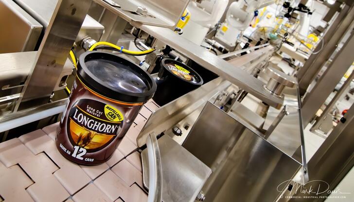 Product photography of packaging on a manufacturing production line